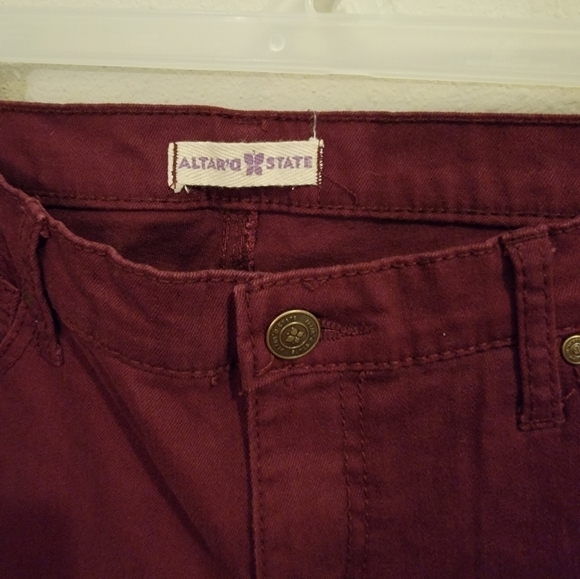 Altar'd State Berry Caitlin Pants Size 31‎ - Picture 3 of 9